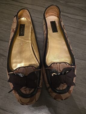 Coach Brown Signature Canvas Bow Loafers with Gold Insole